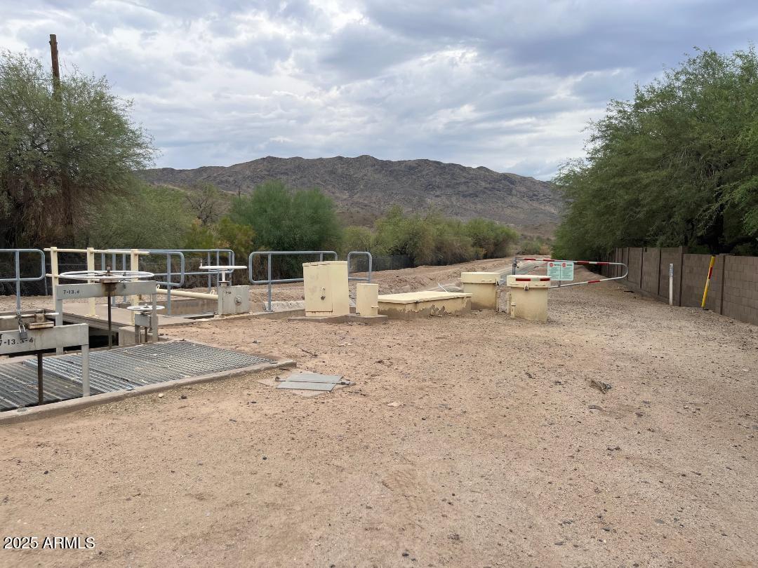 5 Parcels: HOLLAND ESTATES - Land
