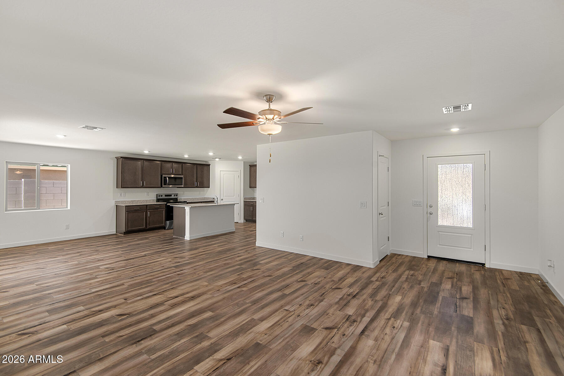 665 W Red Hawk Court