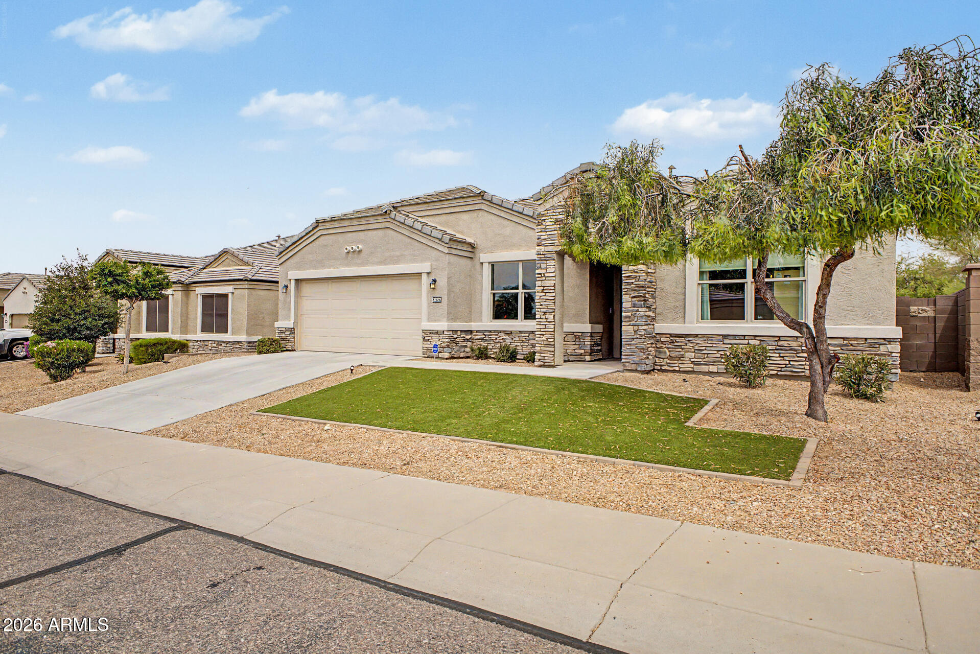 30222 W COLUMBUS Avenue