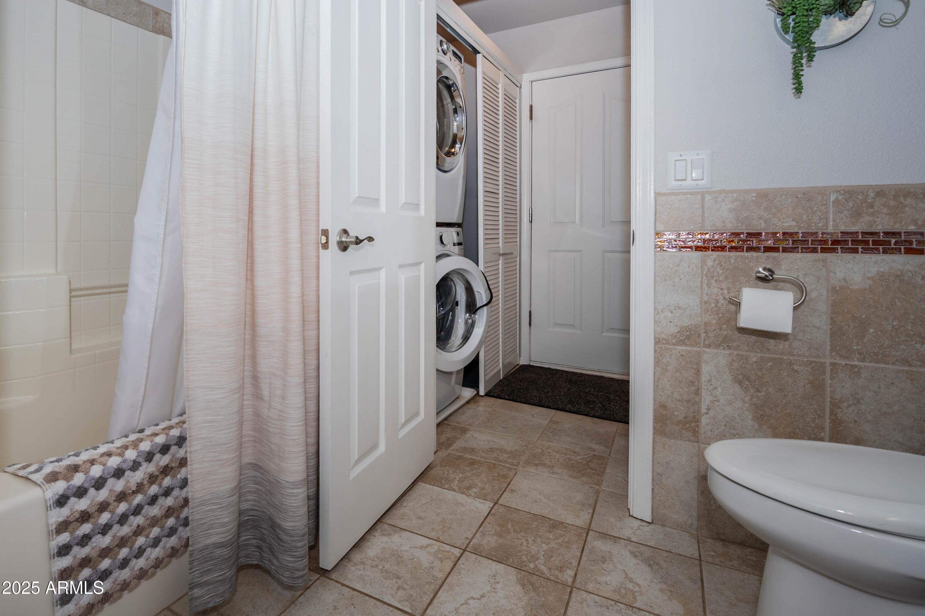 BLUE HILLS FARM UNIT 2 - Residential