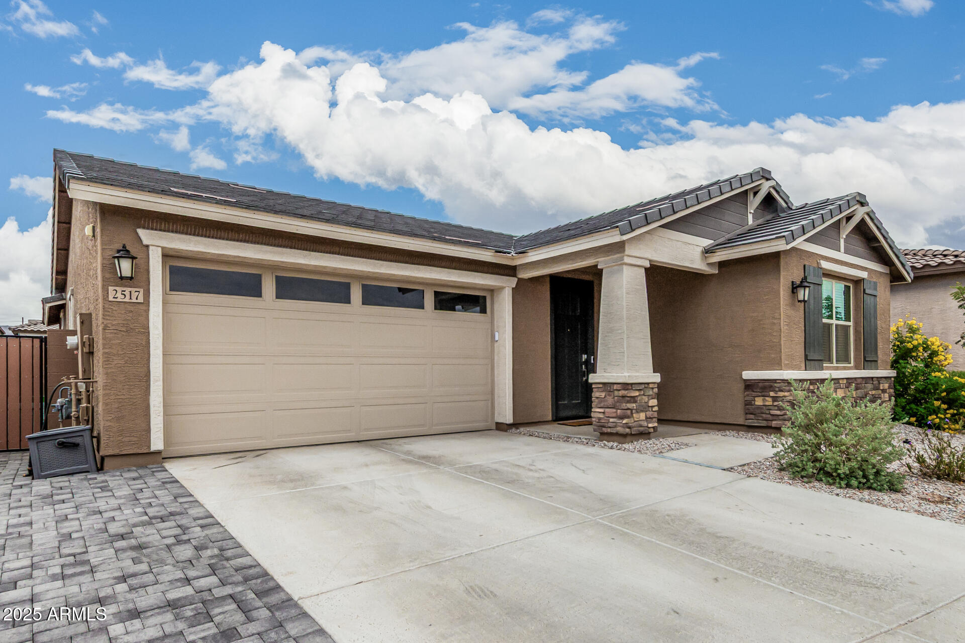 2517 W PECAN Road