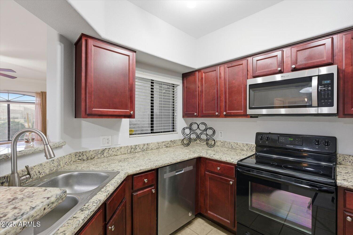 15095 N THOMPSON PEAK Parkway 1095