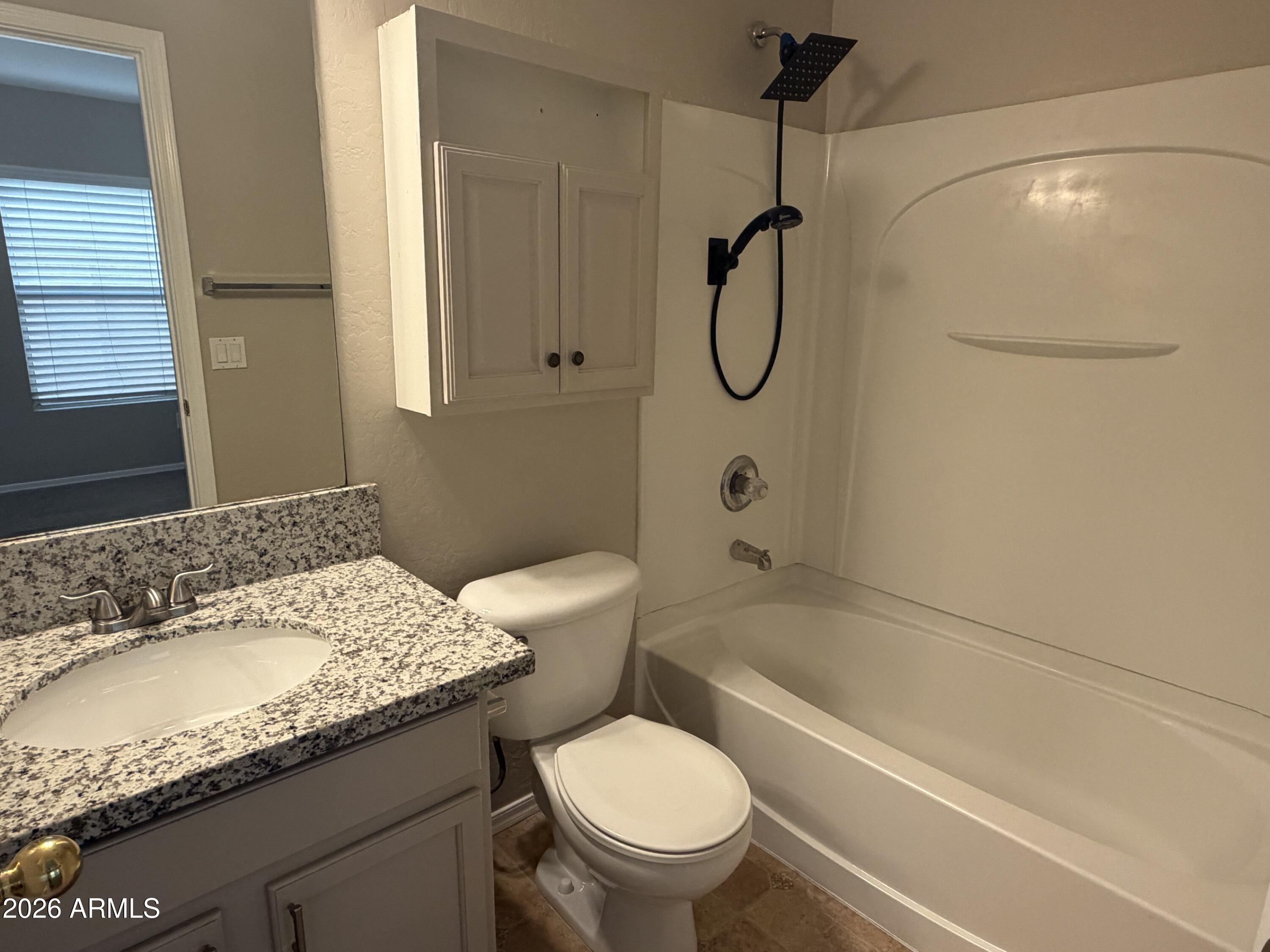 156 W CAMPBELL Court
