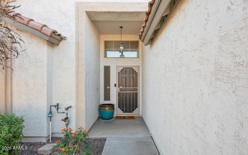 309 E MESQUITE Street