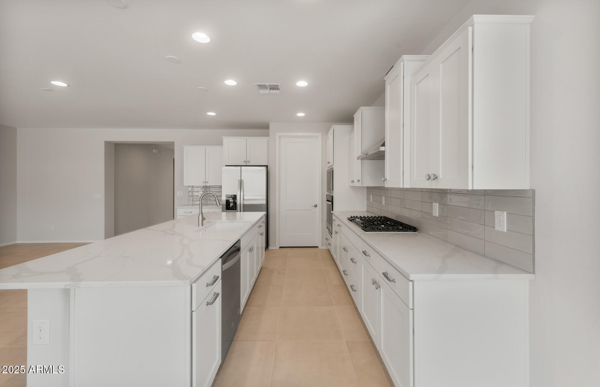 7674 W Cactus Wren Way