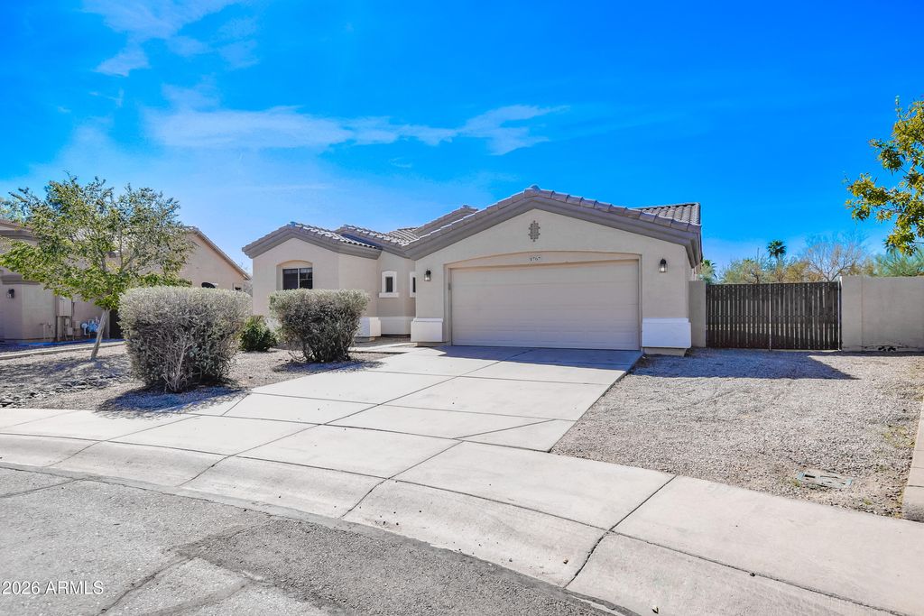 Photo of 1767 E Carob Drive, Chandler, AZ 85286 (MLS # 6989023)