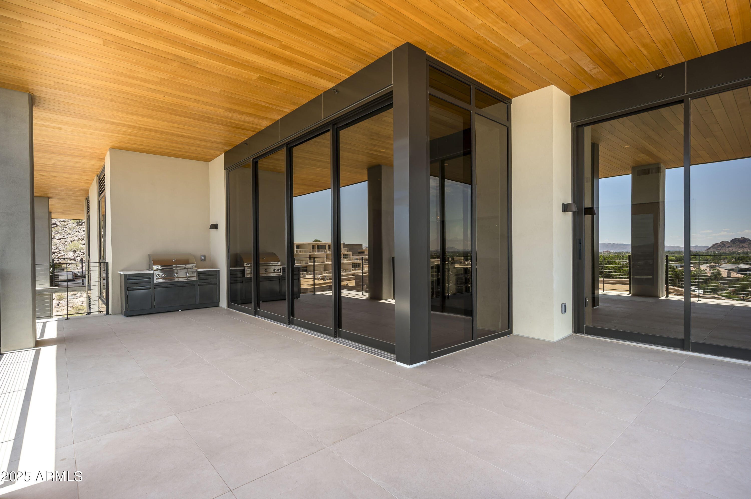 Ascent at the Phoenician Mountainside Condominium - Residential