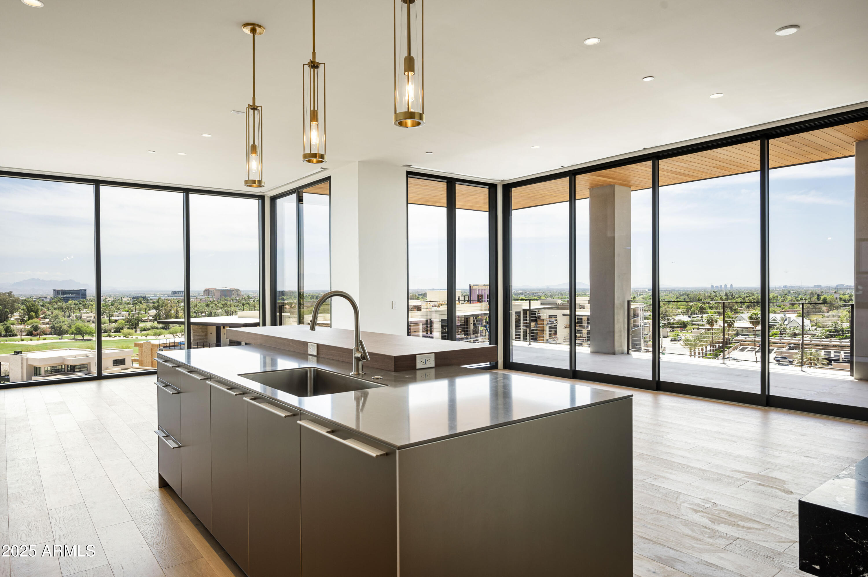 Ascent at the Phoenician Mountainside Condominium - Residential