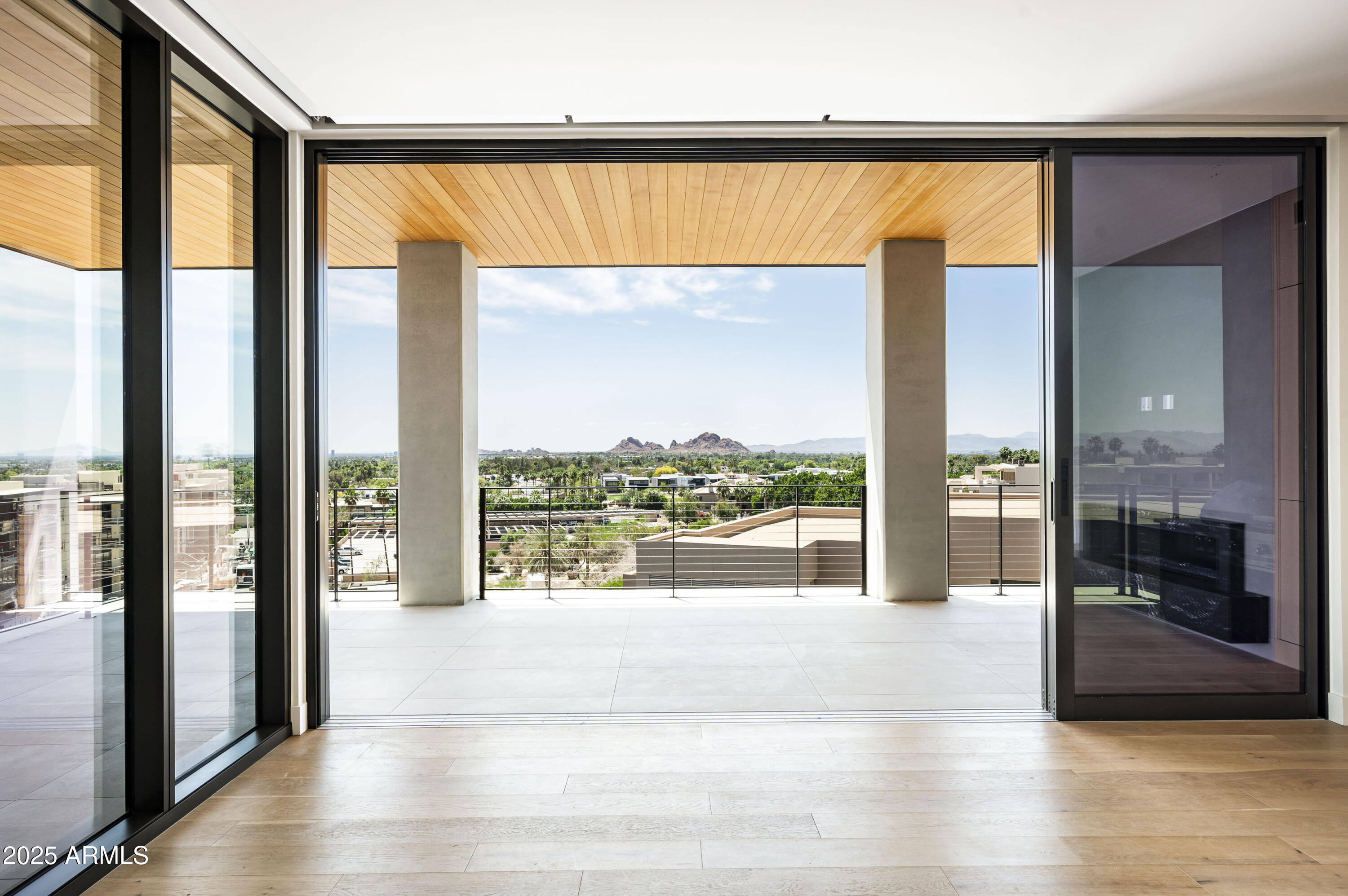 Ascent at the Phoenician Mountainside Condominium - Residential