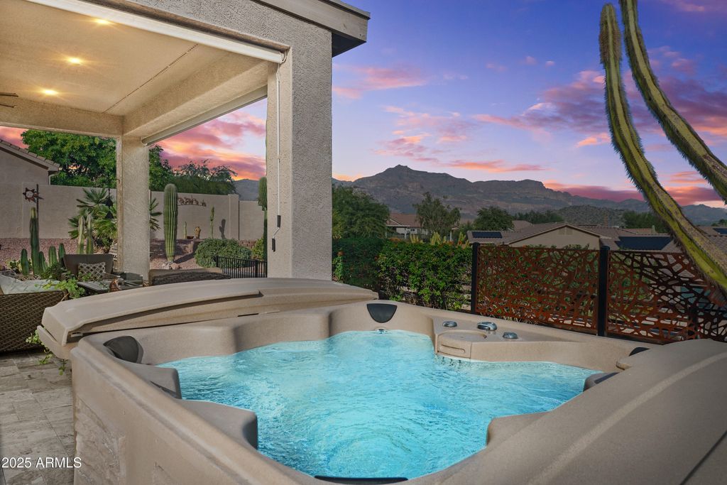 Photo of 6377 S Kiva Circle, Gold Canyon, AZ 85118 (MLS # 6943896)