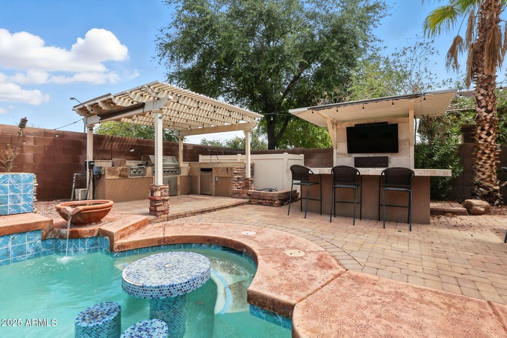 Photo of 3692 E Morning Star Lane, Gilbert, AZ 85298 (MLS # 6912930)