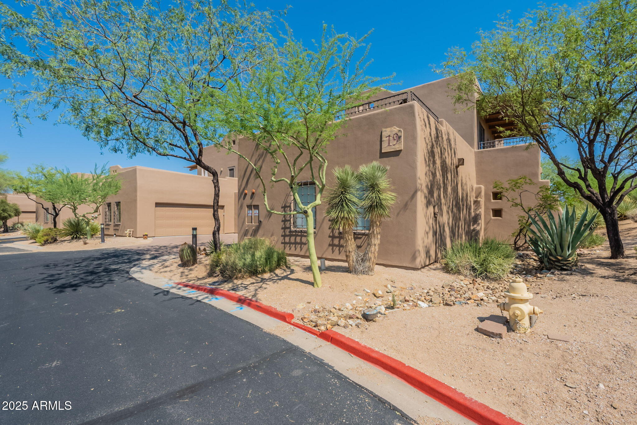 36601 N MULE TRAIN Road B19