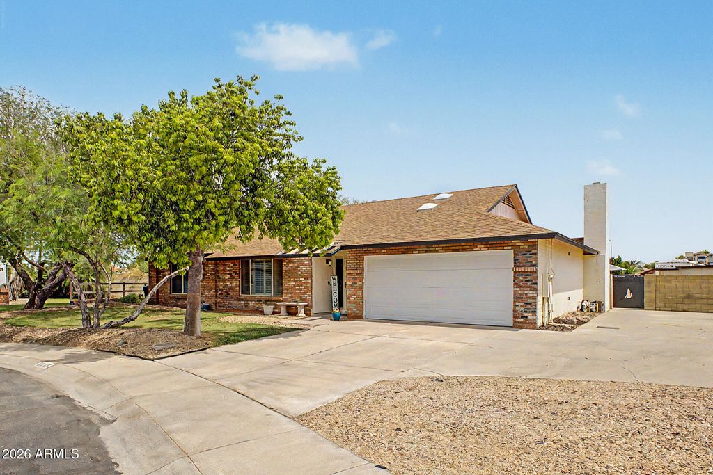 Photo of 12025 N 61st Drive, Glendale, AZ 85304 (MLS # 7019410)