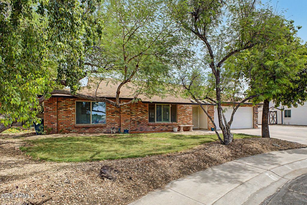 Photo of 12025 N 61st Drive, Glendale, AZ 85304 (MLS # 7019410)