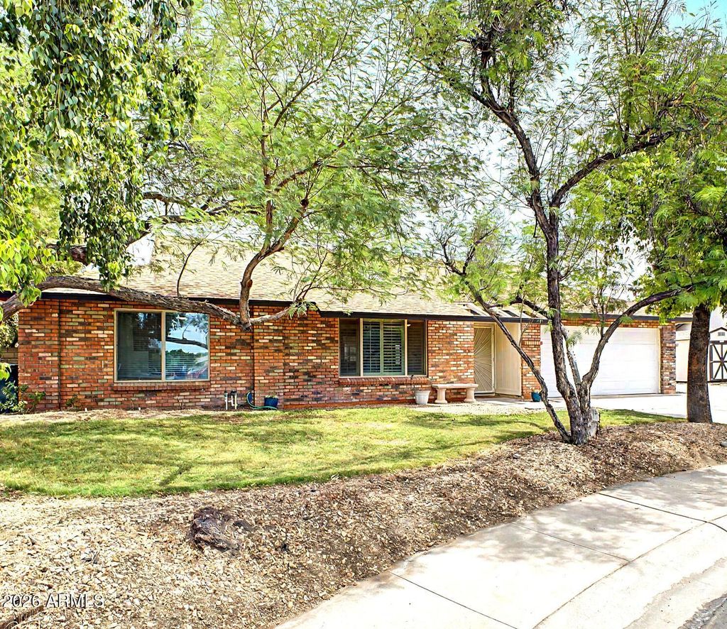 Photo of 12025 N 61st Drive, Glendale, AZ 85304 (MLS # 7019410)