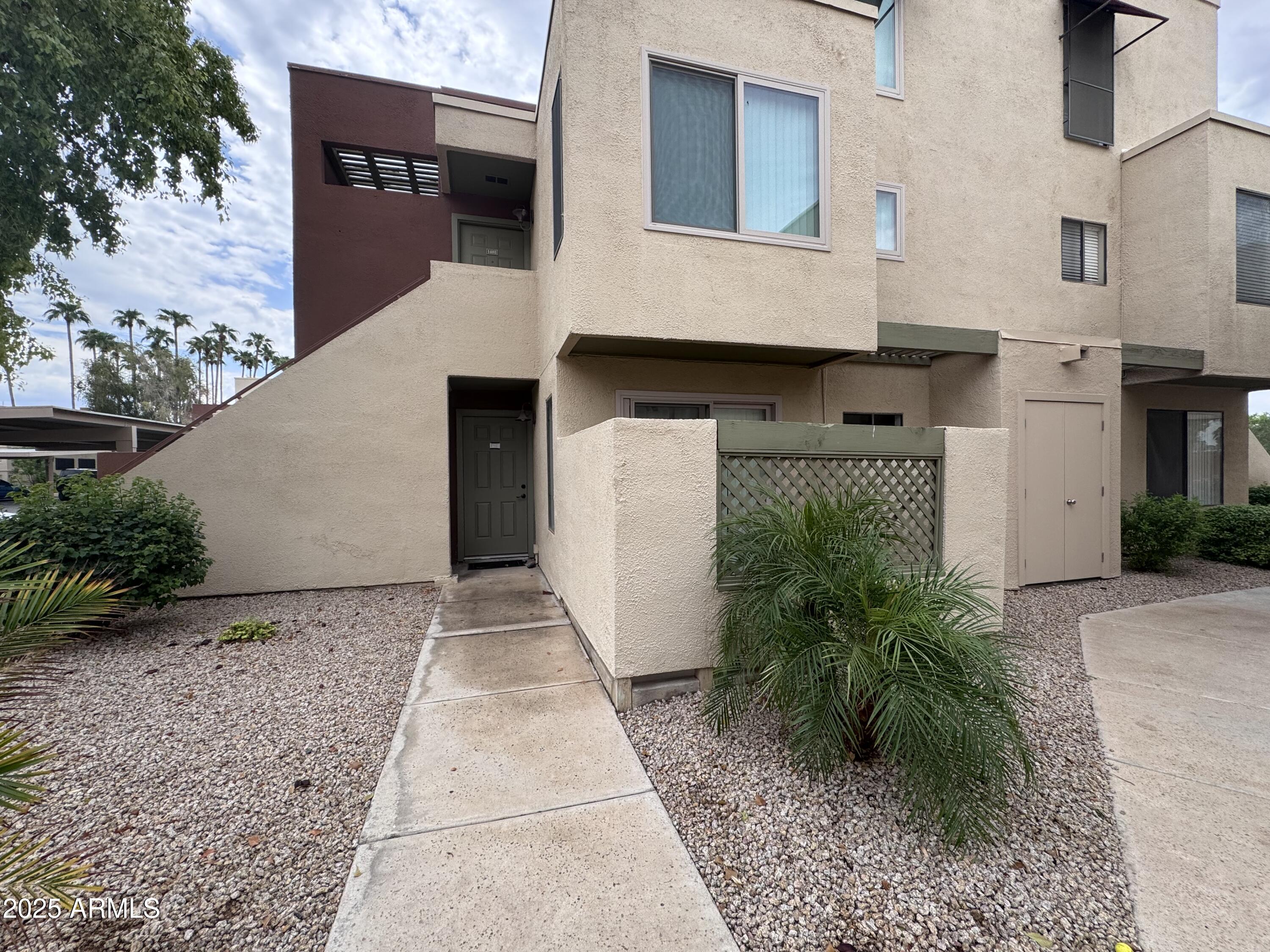 3500 N HAYDEN Road 1407