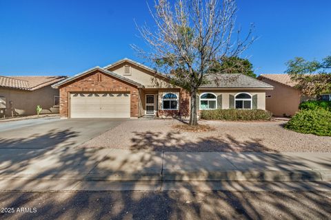 2844 E OAKLAND Court Gilbert AZ 85295