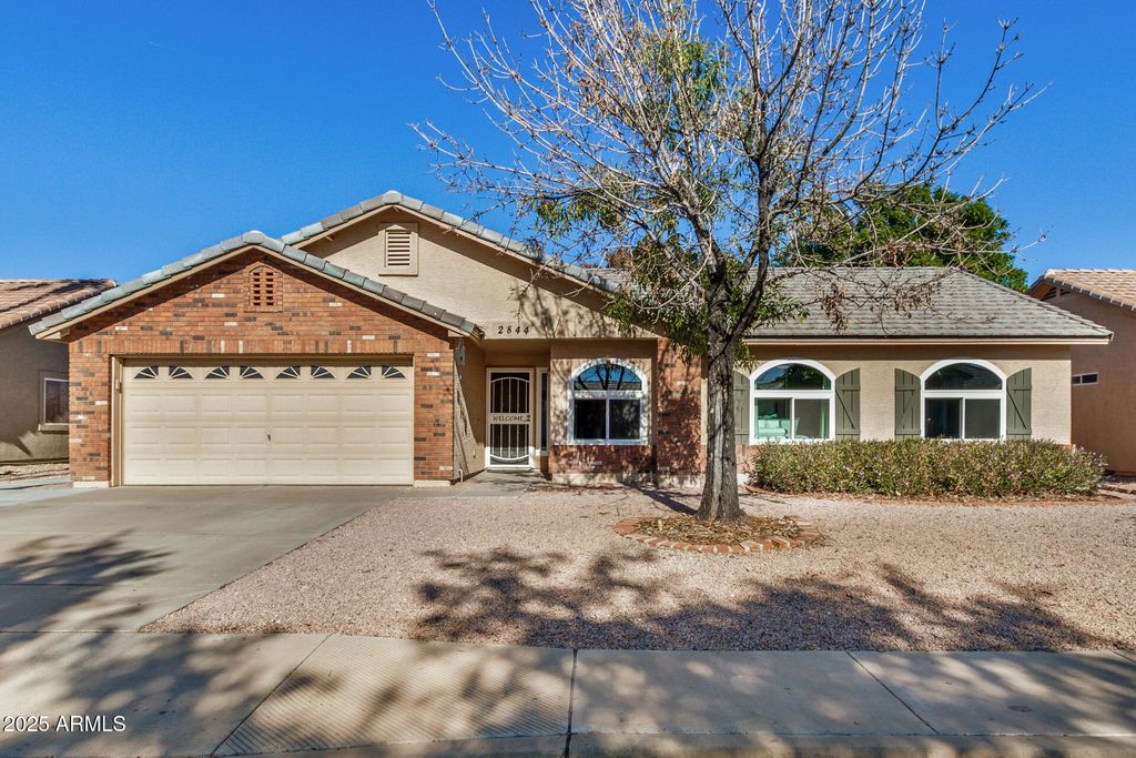 Photo of 2844 E Oakland Court, Gilbert, AZ 85295 (MLS # 6956954)