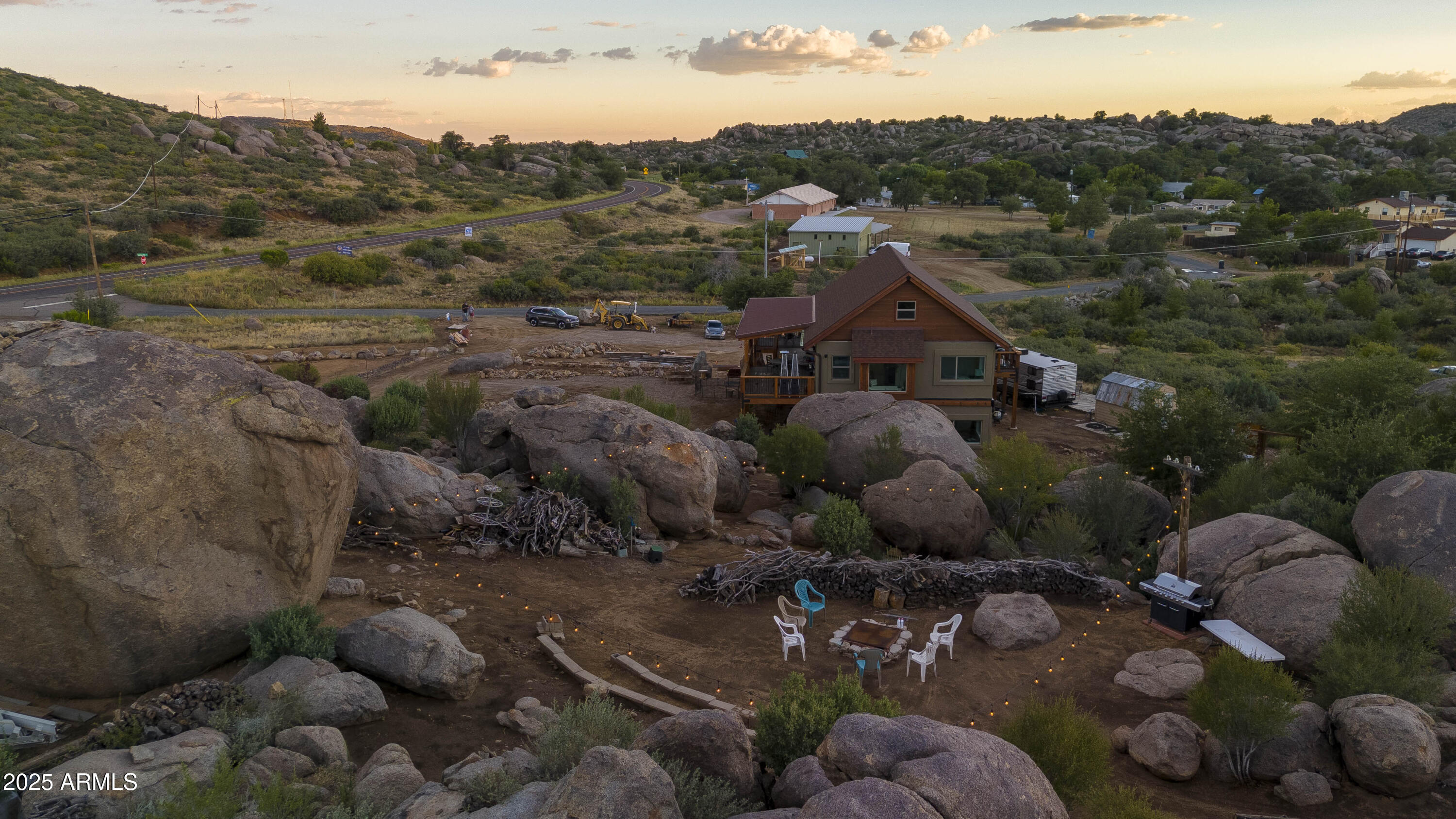 17078 W FOUNTAIN HILL Lane