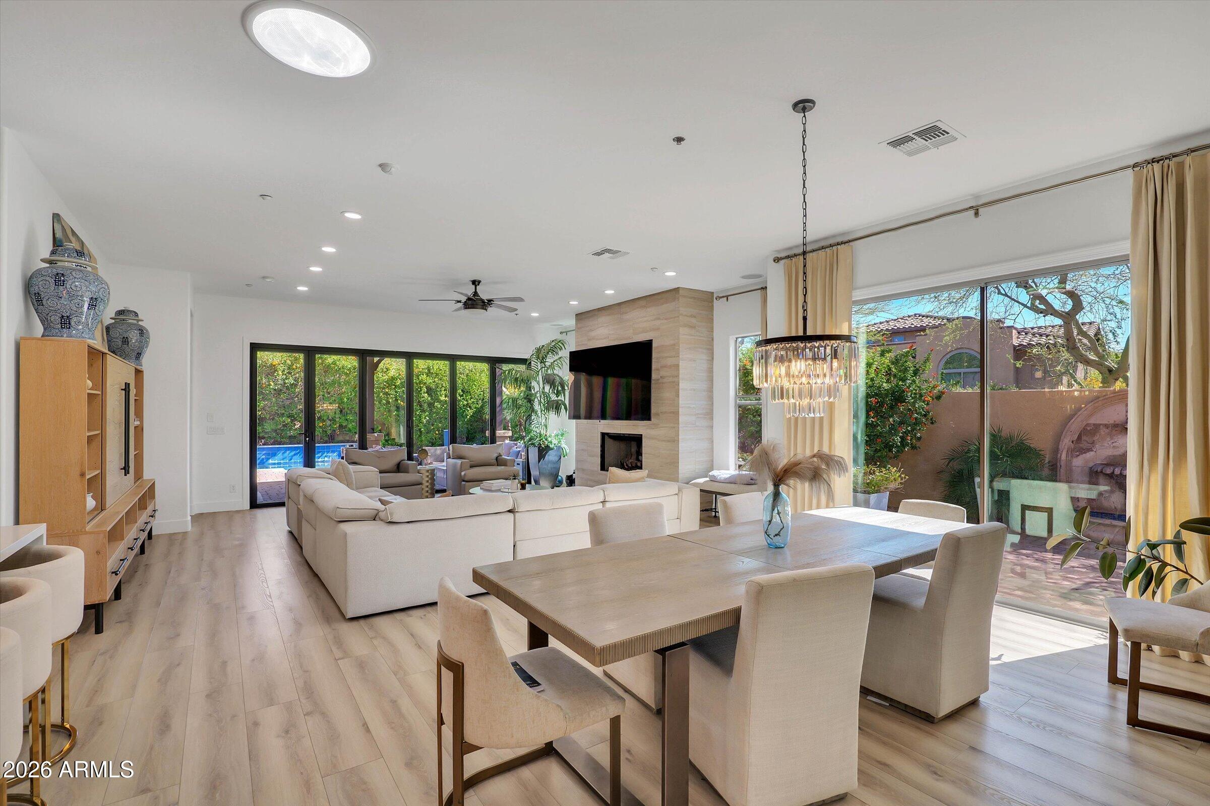 9272 E DESERT VILLAGE Drive