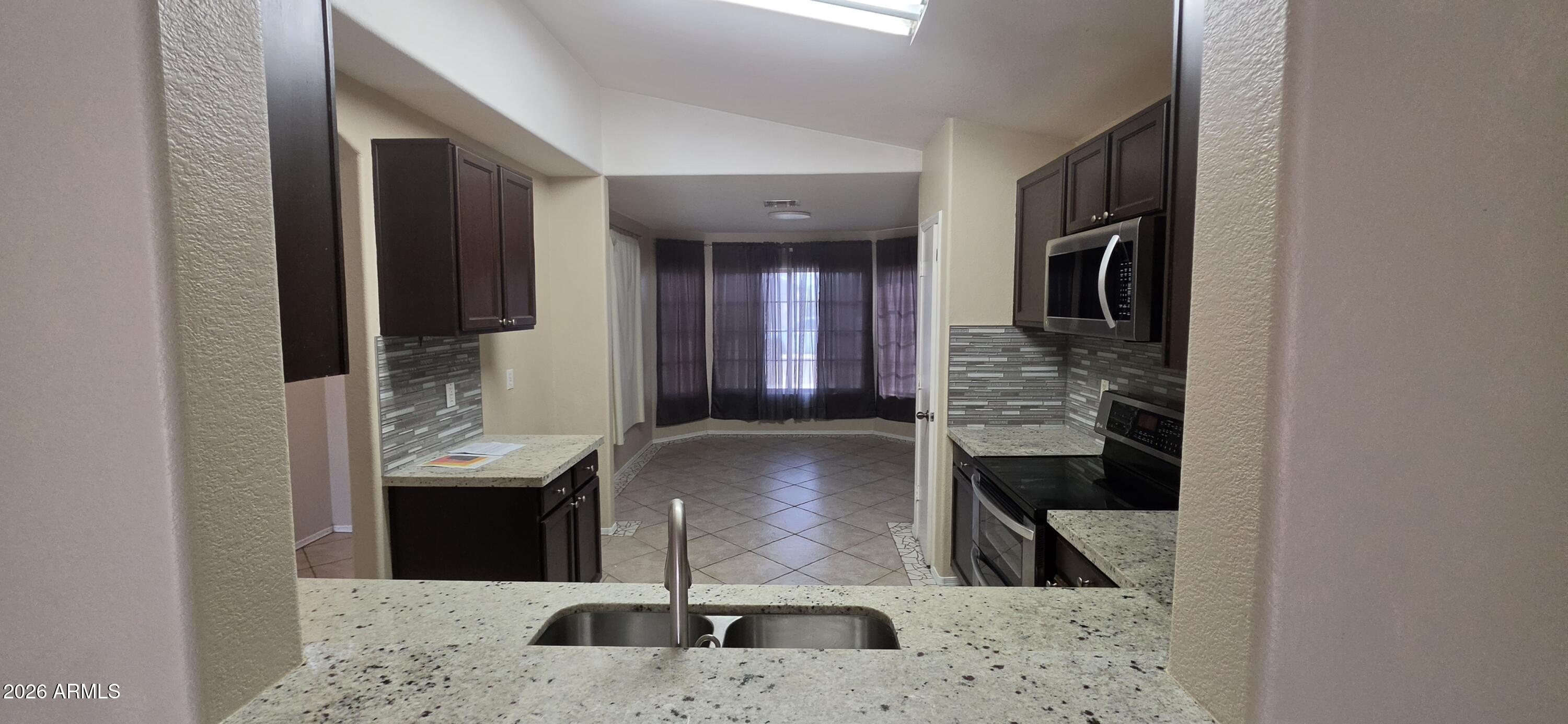 6328 W FLORENCE Avenue