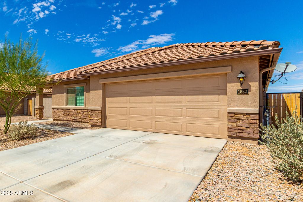 Photo of 1532 E Inouye Drive, Casa Grande, AZ 85122 (MLS # 6923524)