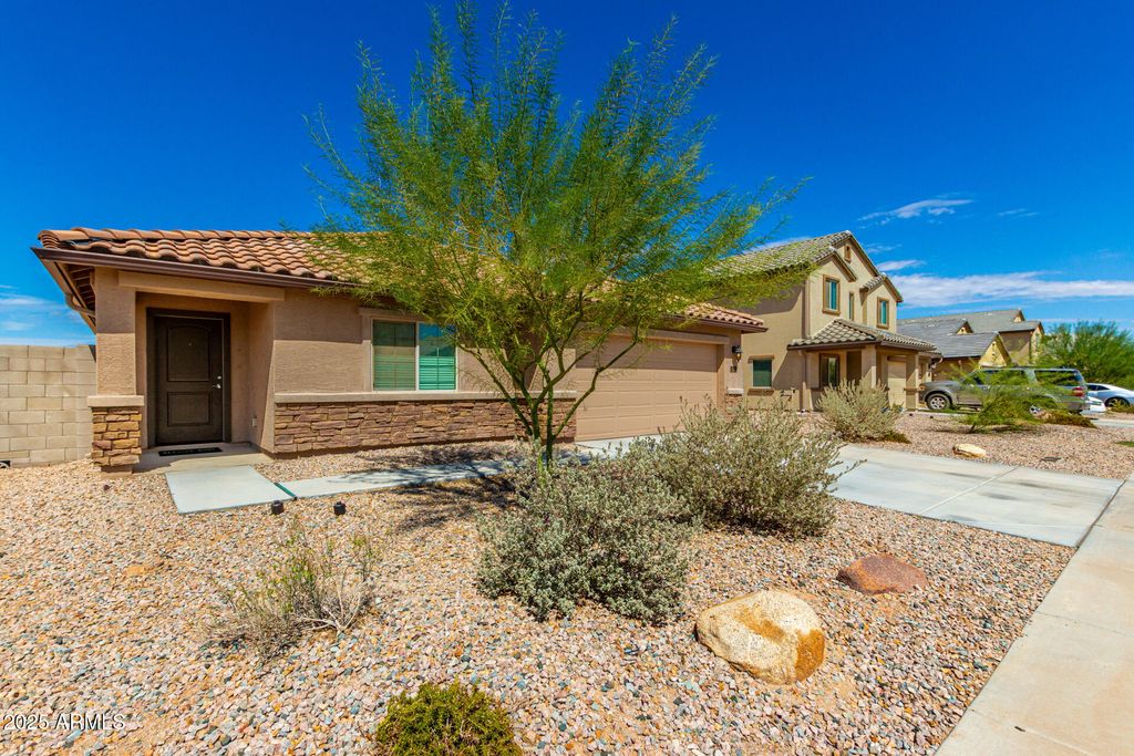 Photo of 1532 E Inouye Drive, Casa Grande, AZ 85122 (MLS # 6923524)