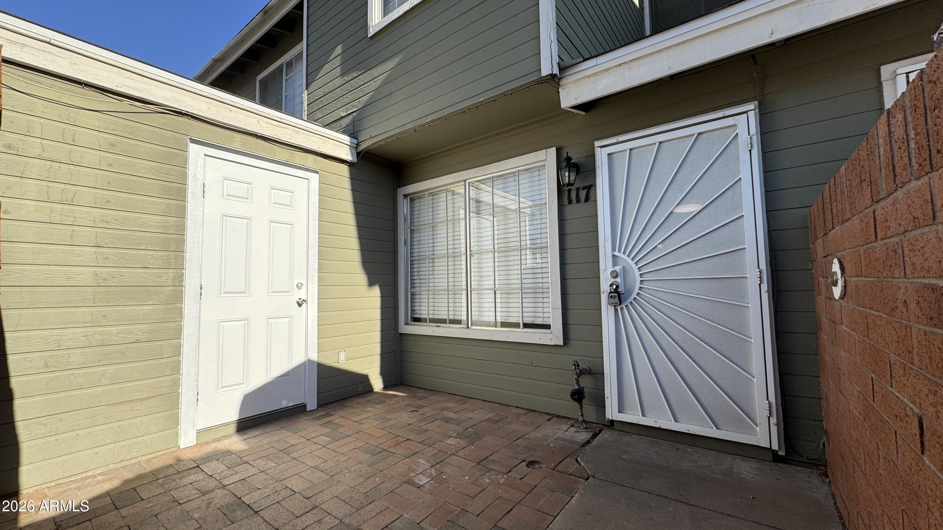 2301 E UNIVERSITY Drive 117