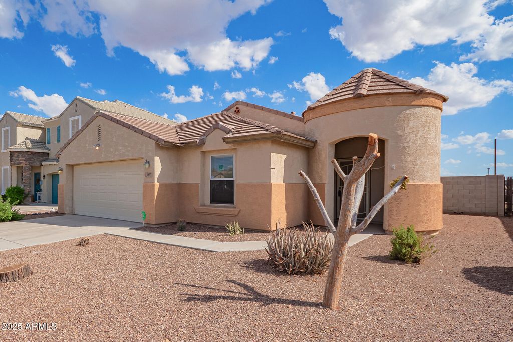 Photo of 1637 E Ash Avenue, Buckeye, AZ 85326 (MLS # 6920267)