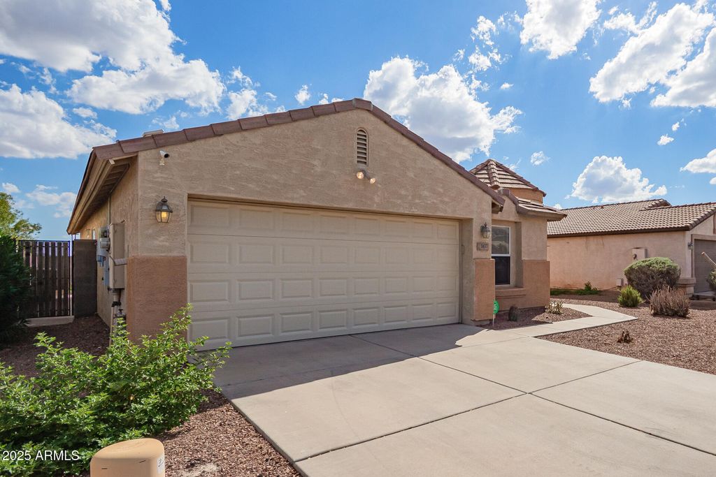 Photo of 1637 E Ash Avenue, Buckeye, AZ 85326 (MLS # 6920267)