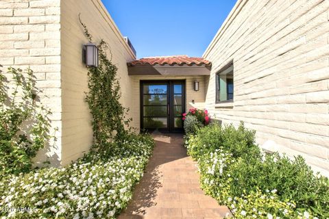 Photo of 7328 E Tuckey Lane, Scottsdale, AZ 85250 (MLS # 6995340)