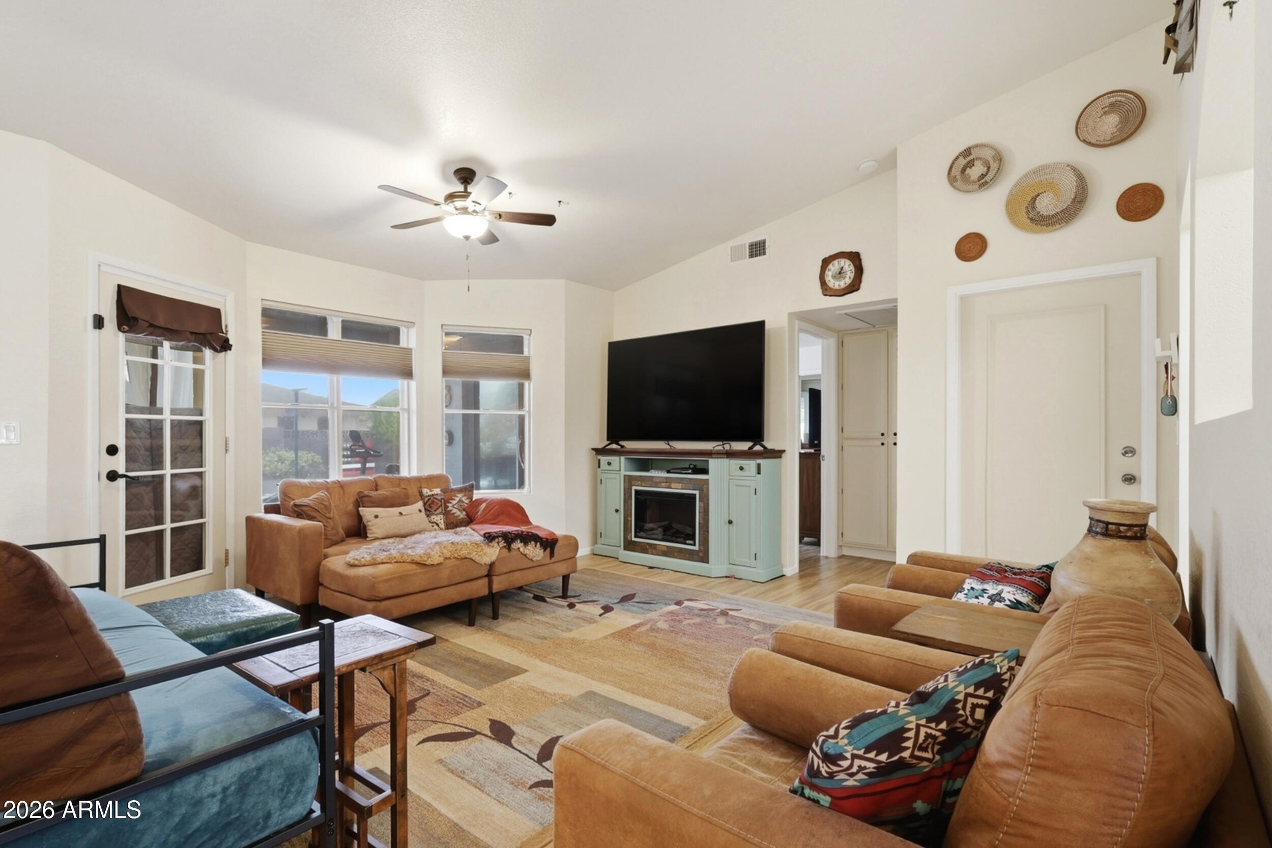 SUNLAND VILLAGE EAST 3 - Residential