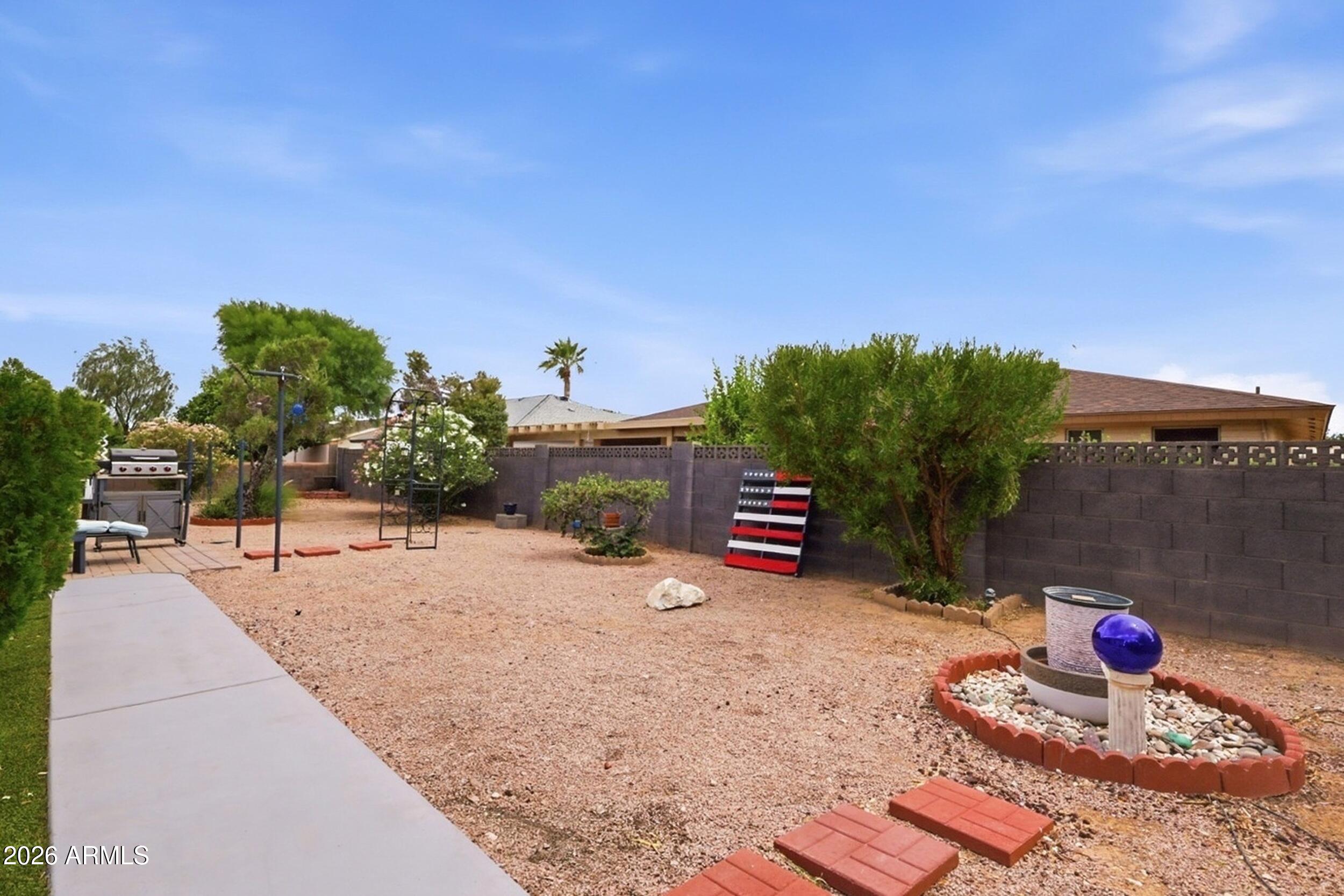 SUNLAND VILLAGE EAST 3 - Residential