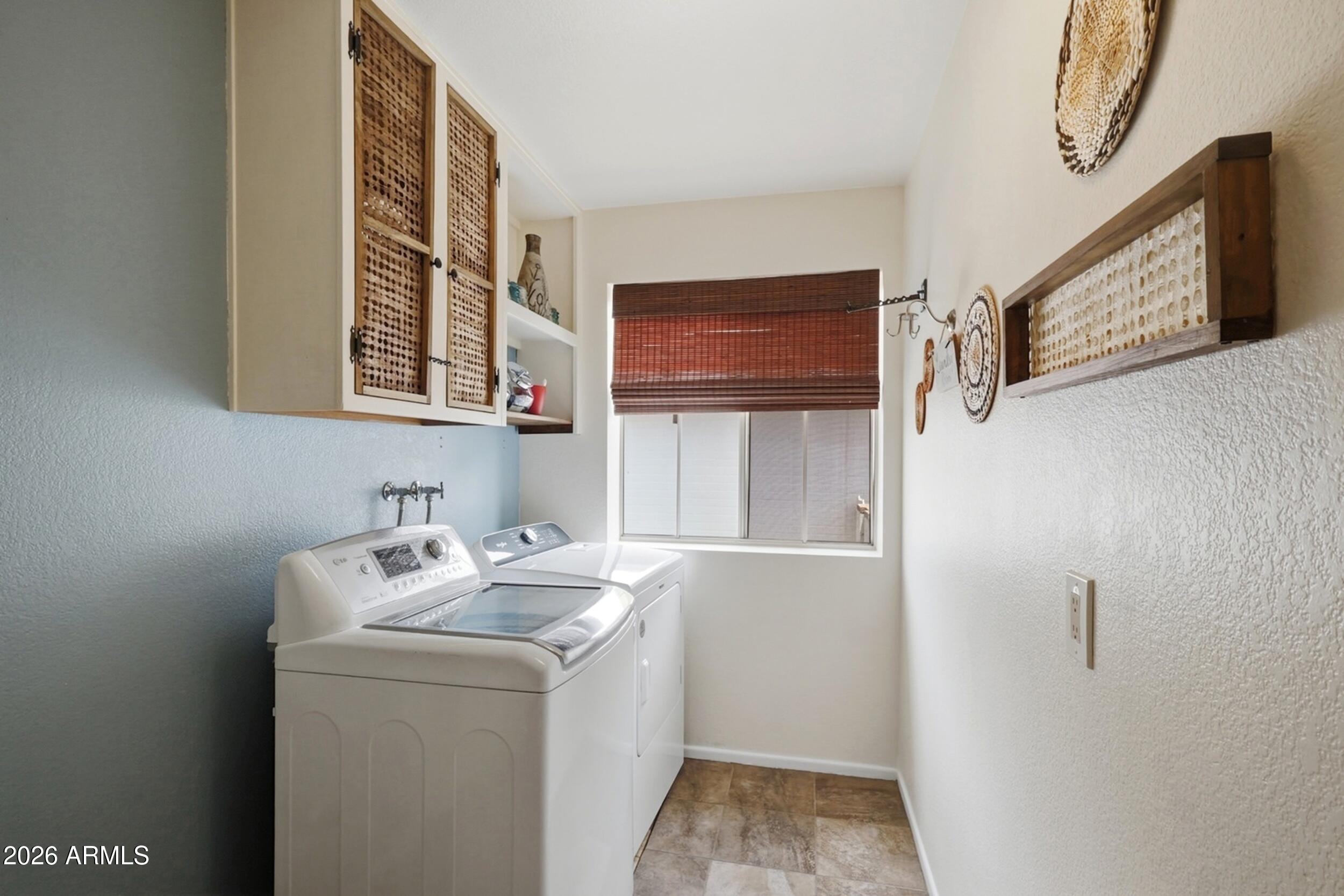SUNLAND VILLAGE EAST 3 - Residential