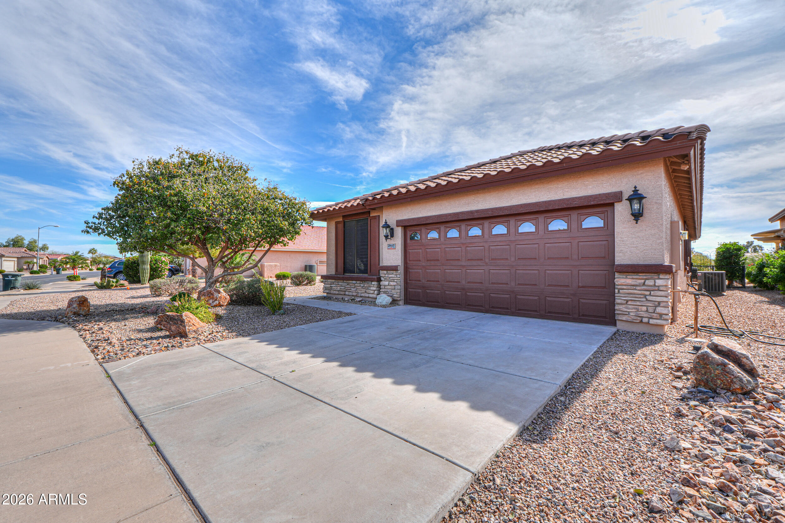 2467 E HANCOCK Trail