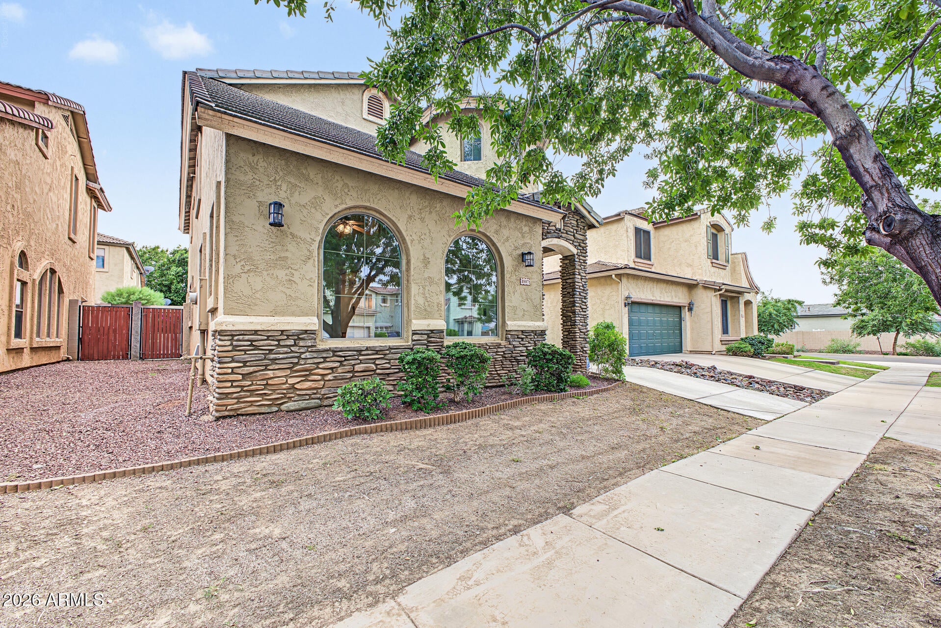 1807 E DUNBAR Drive