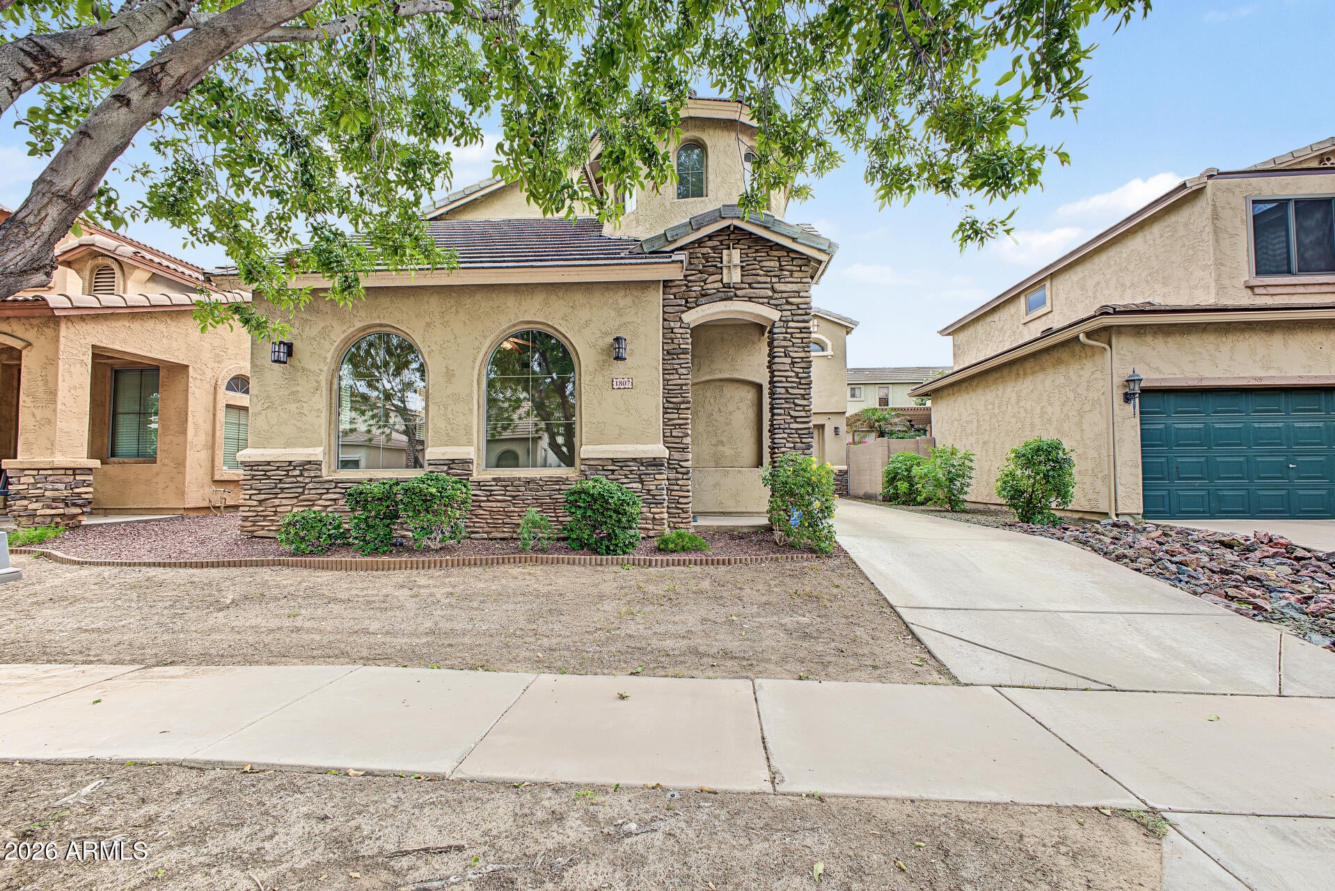 1807 E DUNBAR Drive