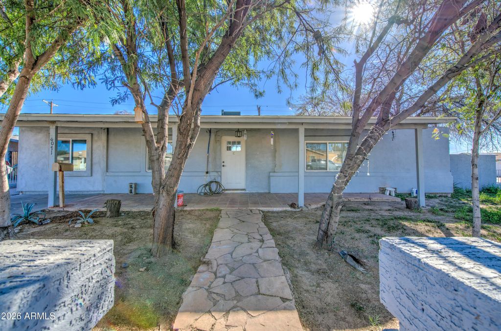 Photo of 6071 W Osborn Road, Phoenix, AZ 85033 (MLS # 6977482)