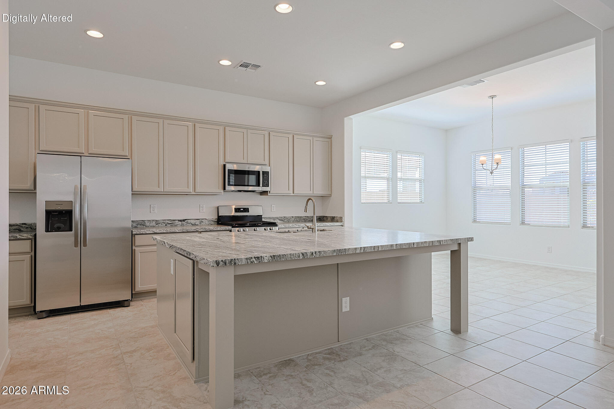 7671 W SMOKETREE Drive