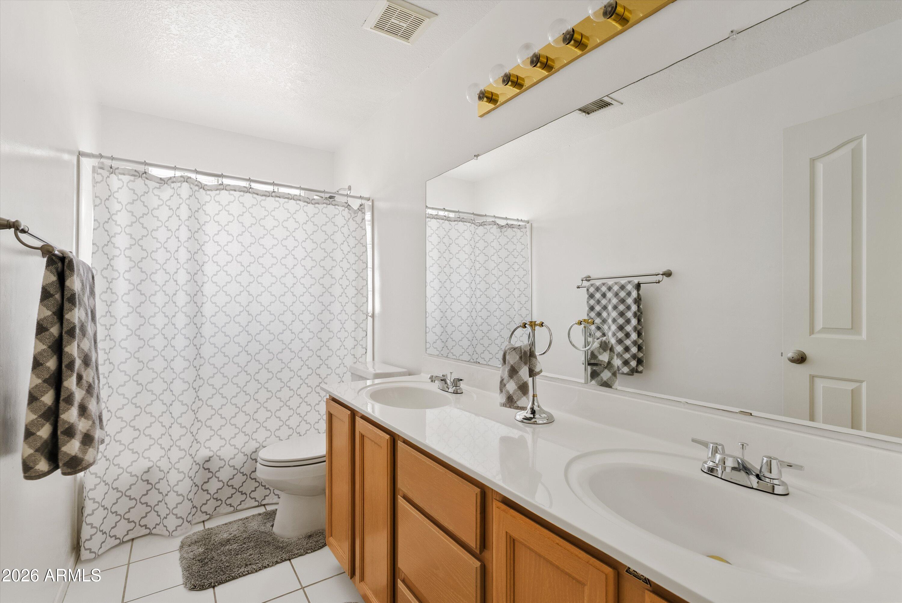 PARCEL 28 AT RED MOUNTAIN RANCH LOT 1-74 TR A-C - Residential