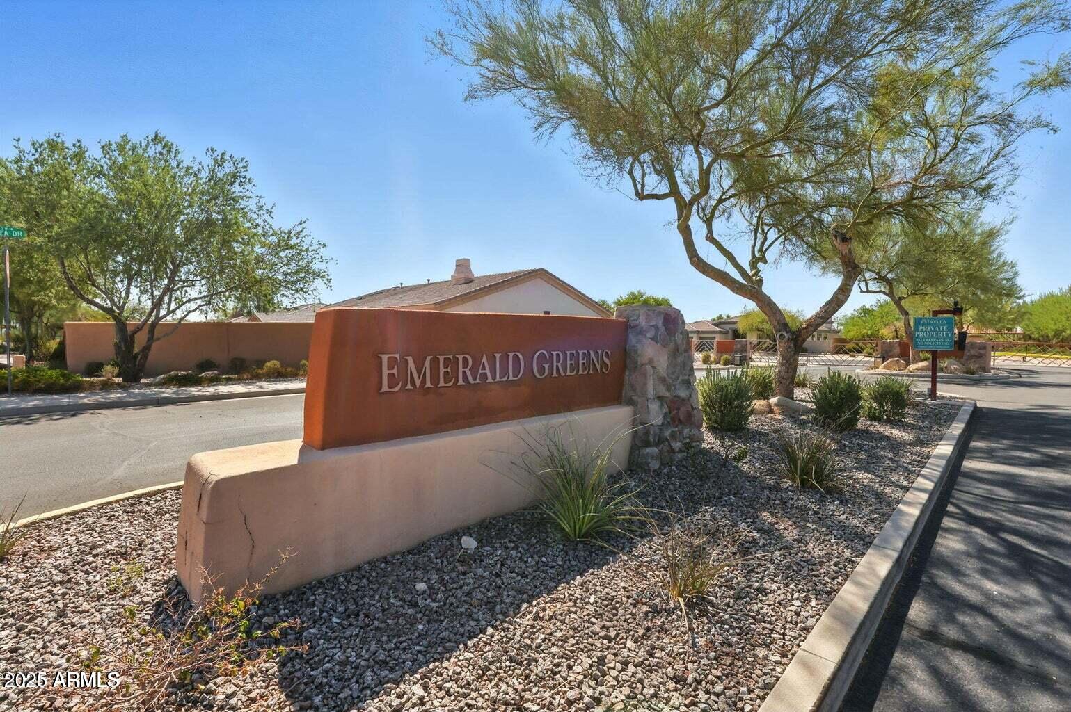 17648 W WILLOW Drive