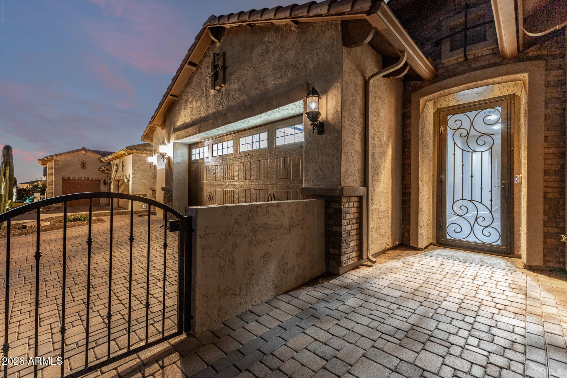 2046 N STEELE Circle