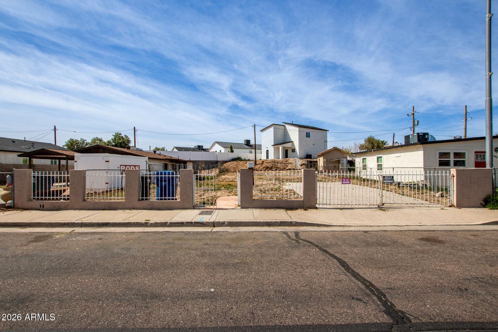 Photo of 244 S 7th Street #20, Avondale, AZ 85323 (MLS # 7077979)