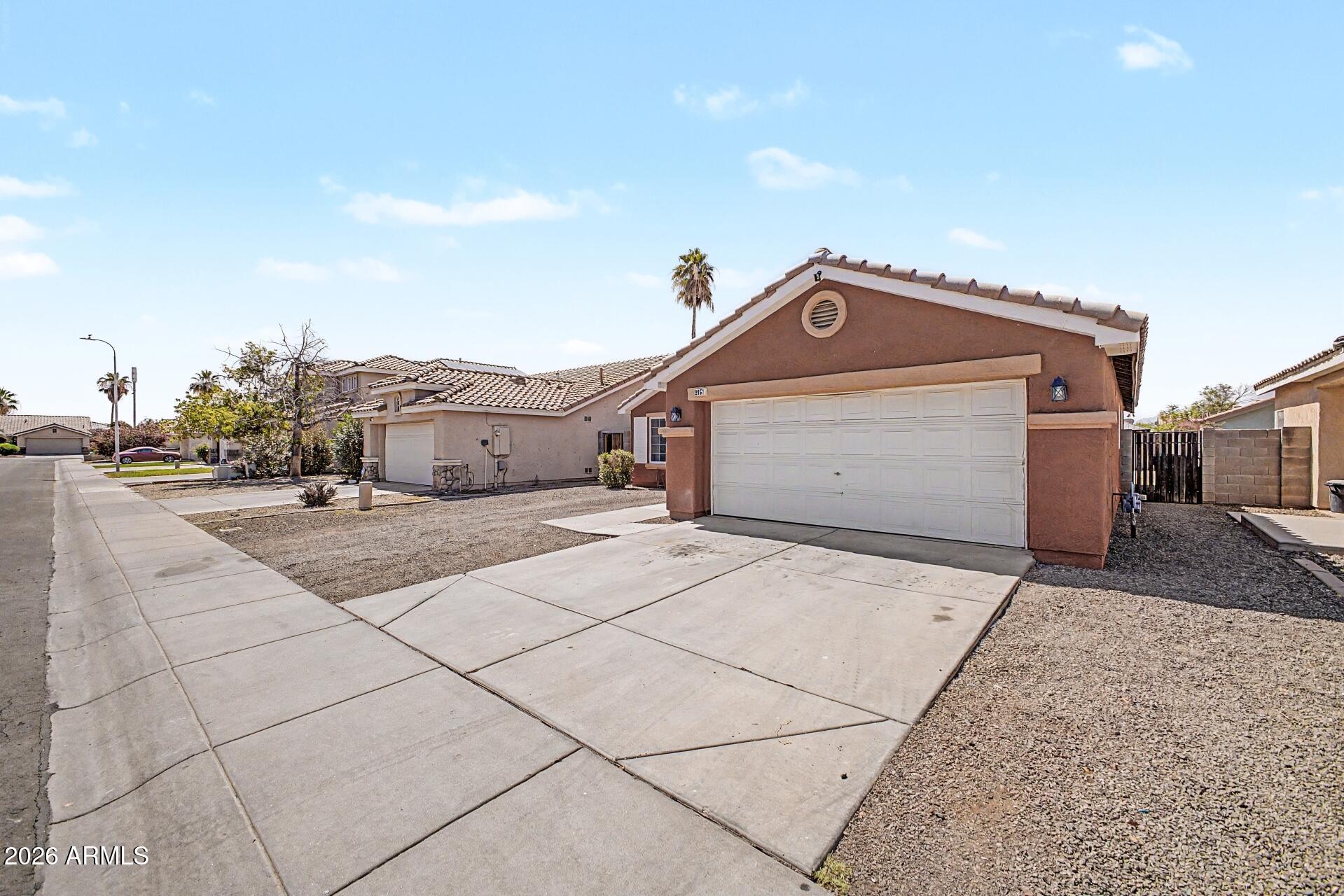 9961 W MACKENZIE Drive