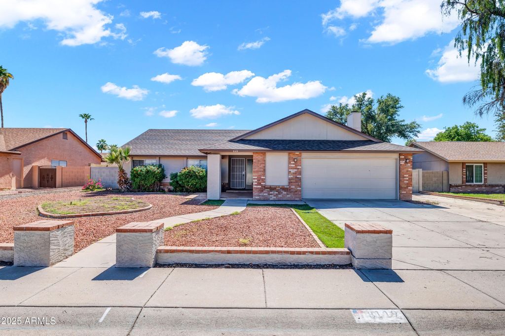 Photo of 8119 W Corrine Drive, Peoria, AZ 85381 (MLS # 6920760)