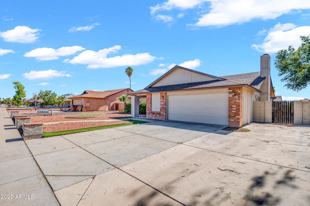 Photo of 8119 W Corrine Drive, Peoria, AZ 85381 (MLS # 6920760)