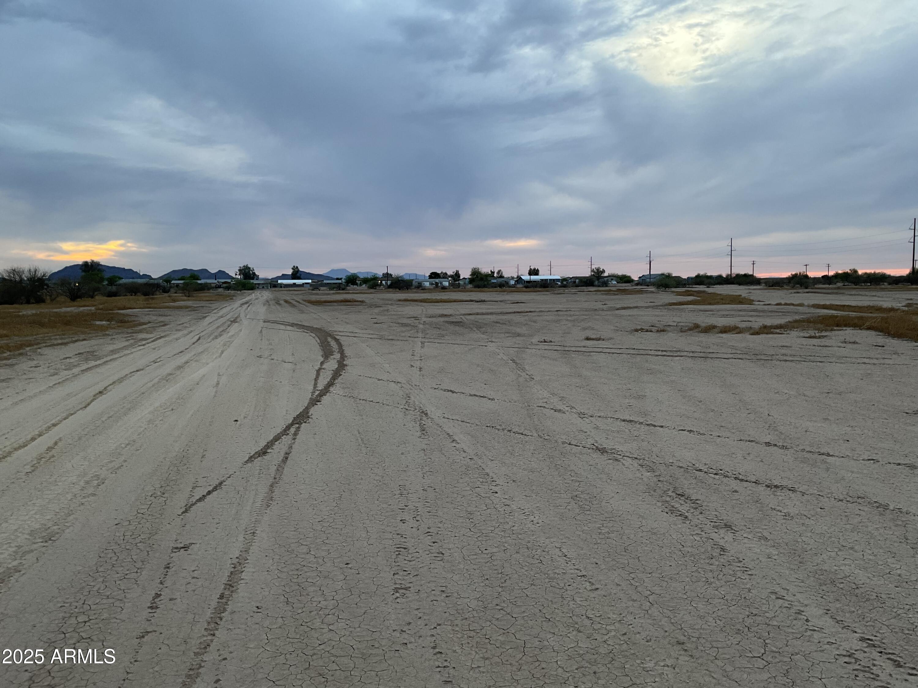 ARIZONA CITY ESTATES UNIT NO 4 - Land