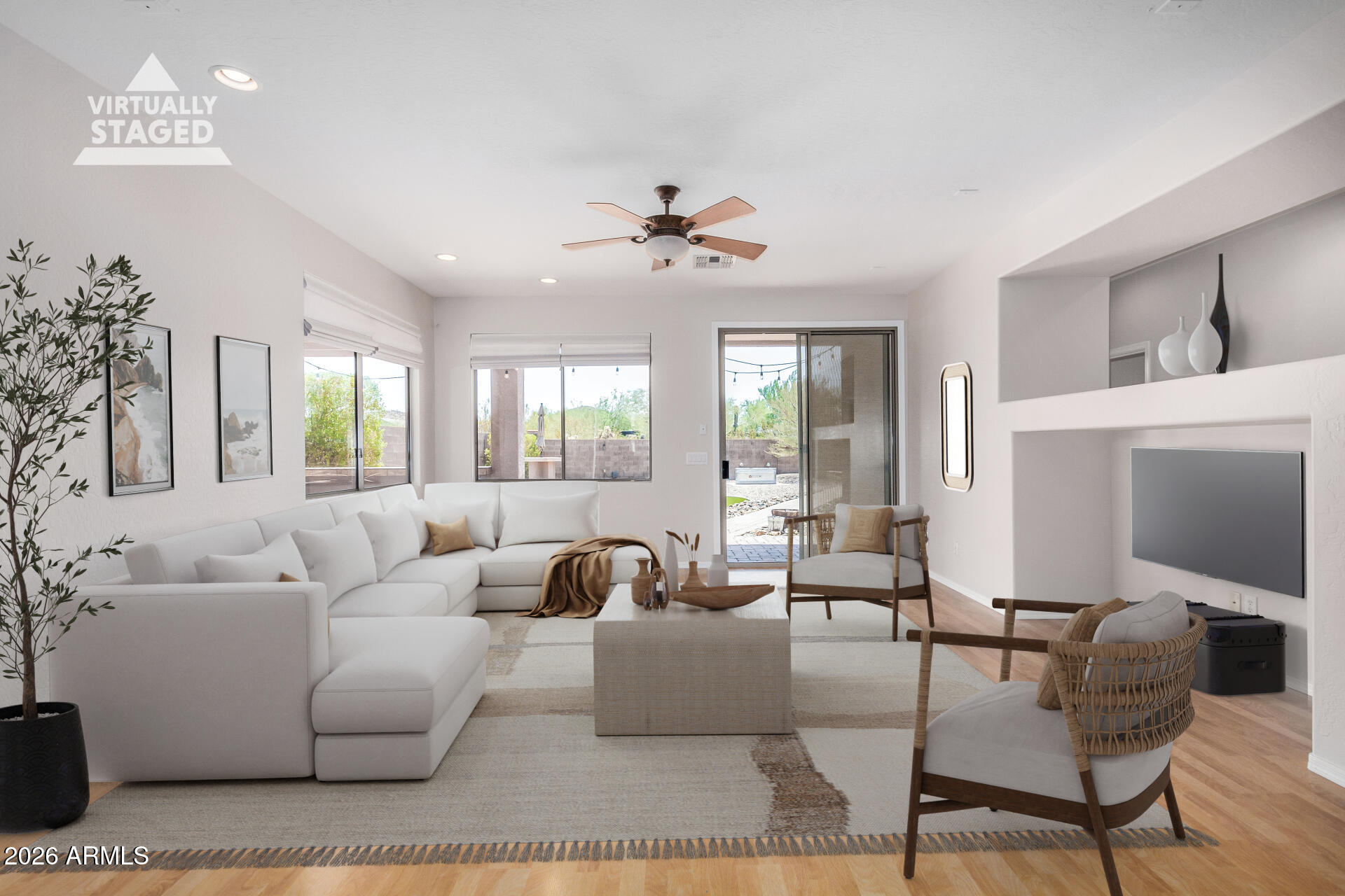 7235 E DESERT HONEYSUCKLE Drive