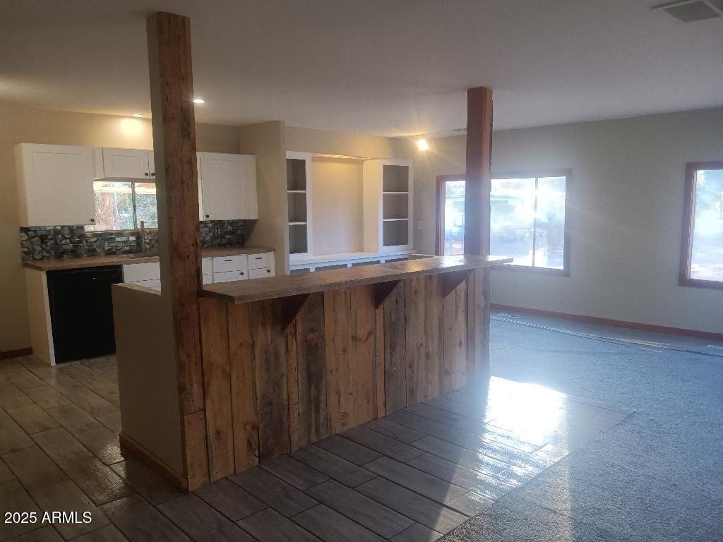 301 N Budweiser Circle