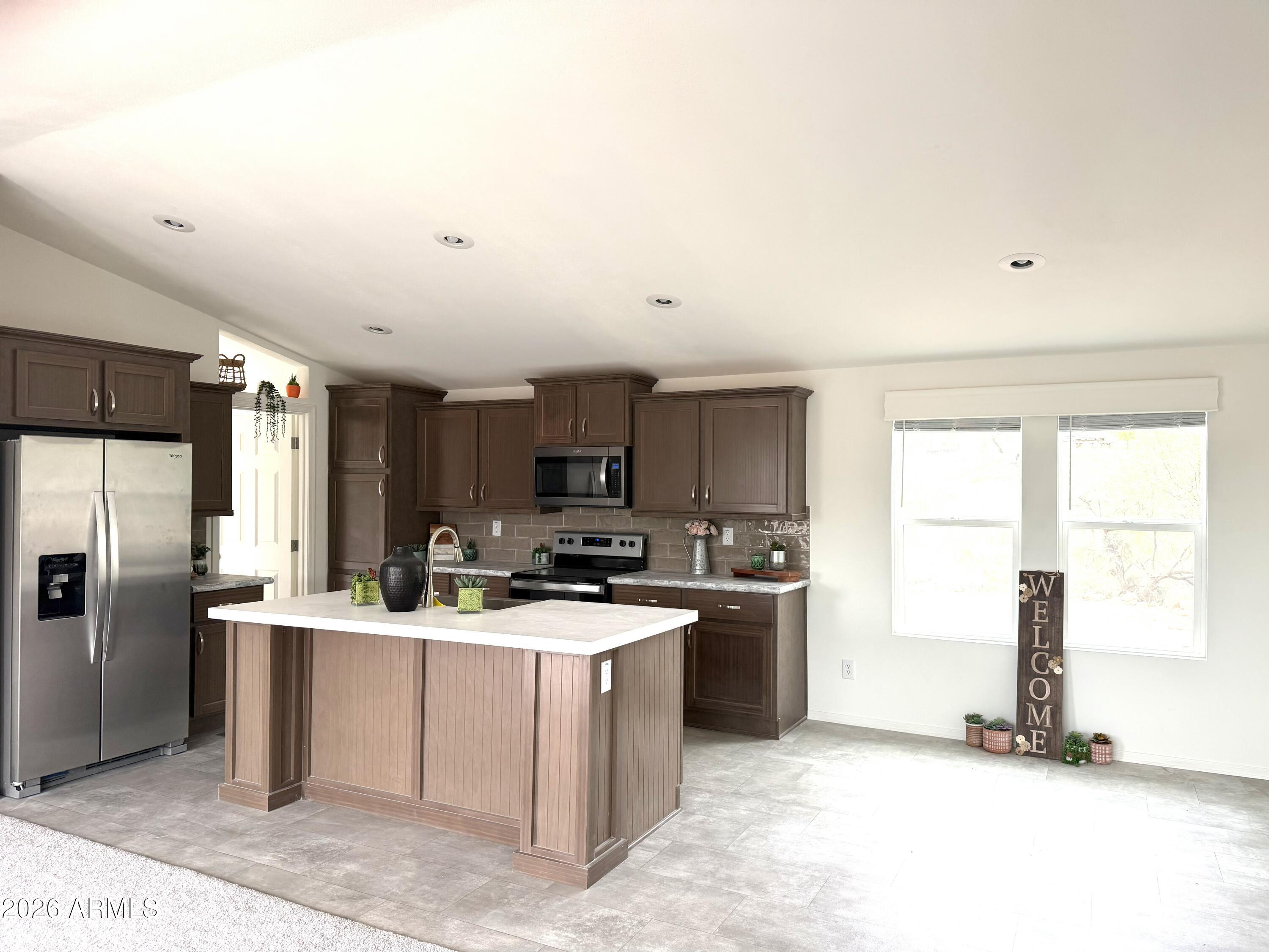 145 W Four Peaks Road